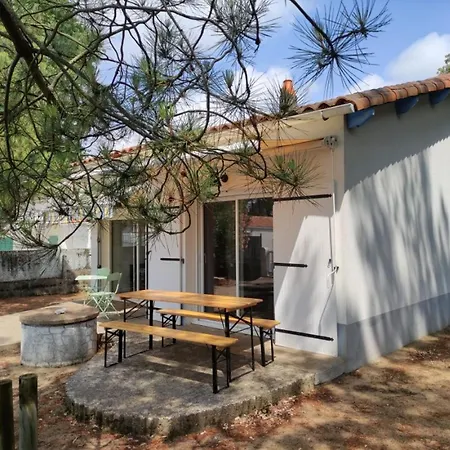 Maison Rénovée Proche Plage, Jardin Clos, Terrasse Et Parking Privé - Fr-1-22-353 * La Tranche-sur-Mer