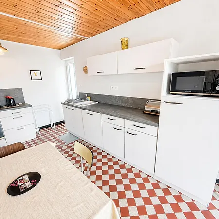 Maison Rénovée Proche Plage, Jardin Clos, Terrasse Et Parking Privé - Fr-1-22-353 *