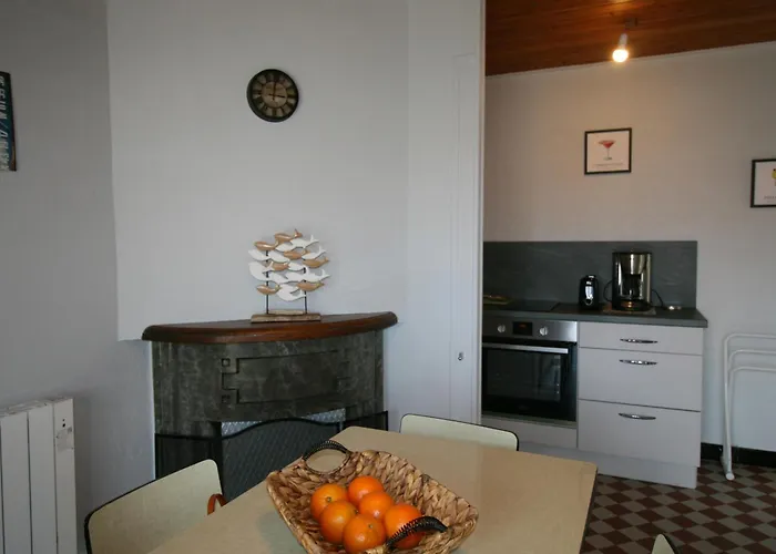 Holiday home Maison Renovee Proche Plage, Jardin Clos, Terrasse Et Parking Prive - Fr-1-22-353